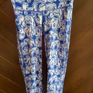 Lilly Pulitzer Elephant Print Size XXS Leggins. EUC.